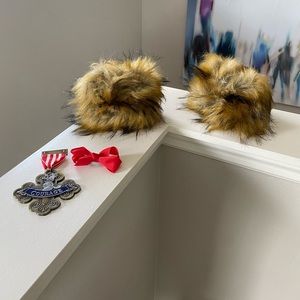 Cowardly Lion Costume Items